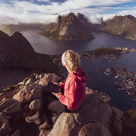 Lofoten Planet BaseCamp Sørvågen Exterior foto