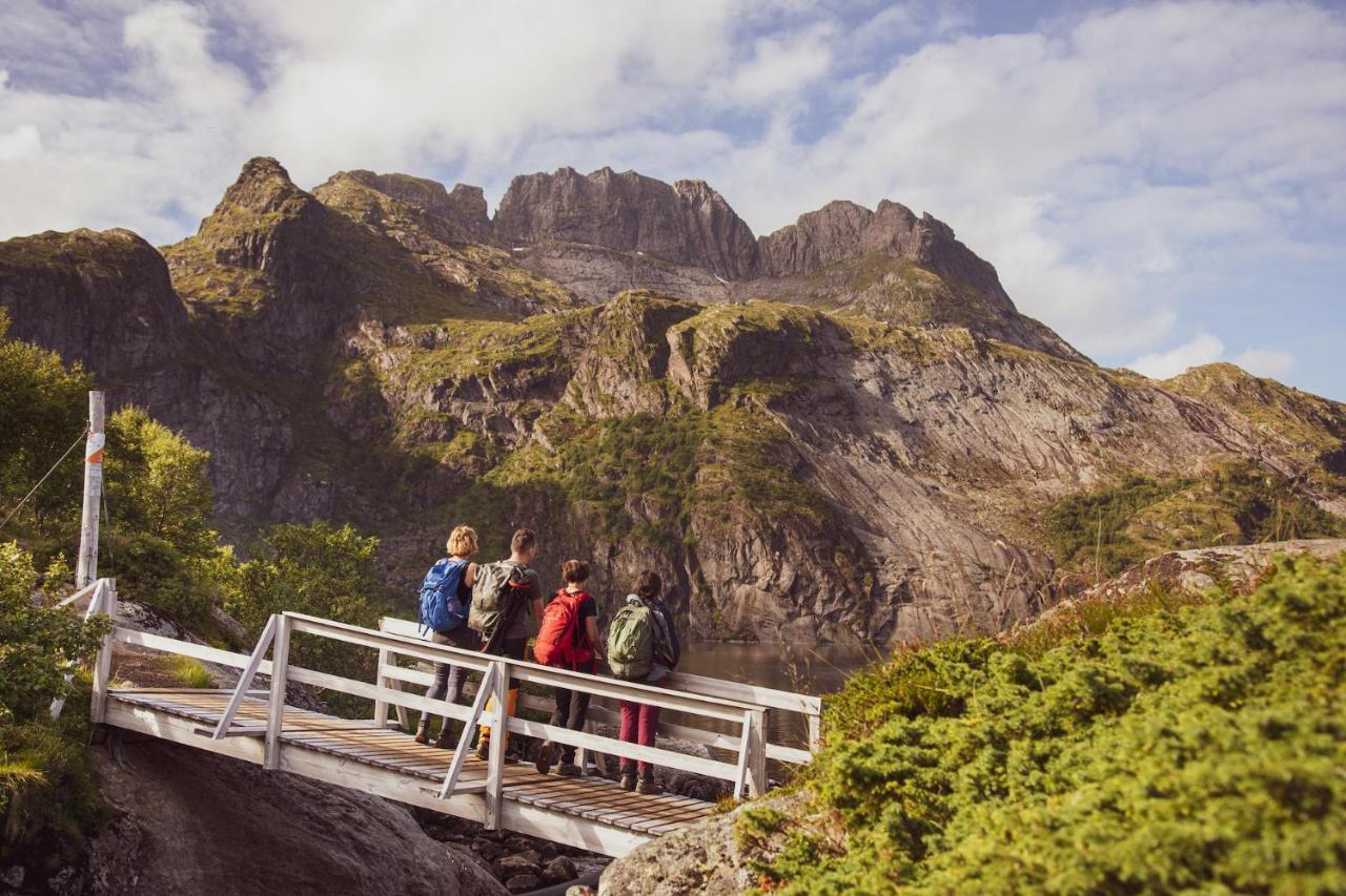 Lofoten Planet BaseCamp Sørvågen Exterior foto